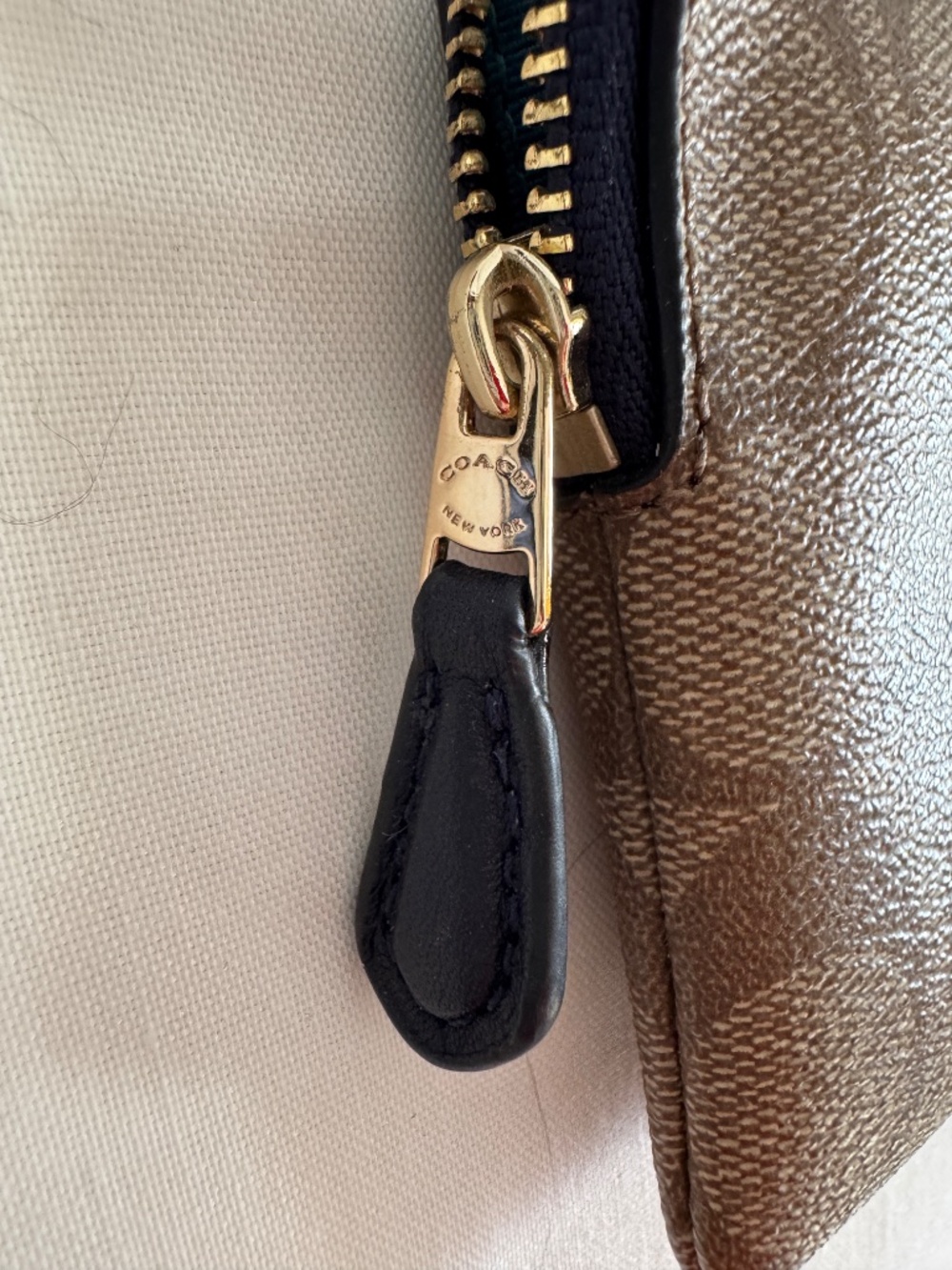 Coach Wristlet Tan/Brown monogram with teal and blue stripes and navy blue strap - Picture 4 of 7